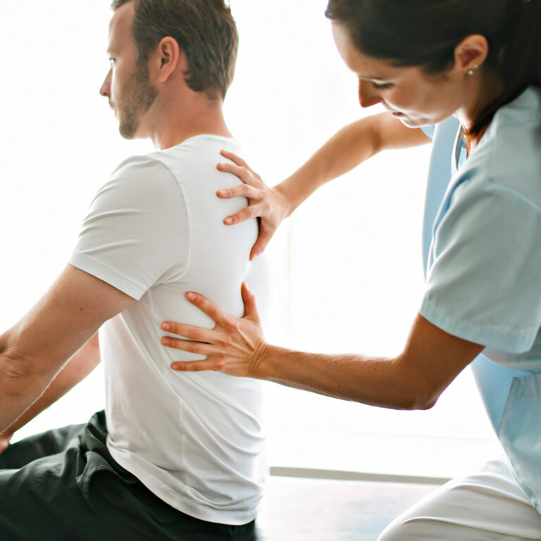 clermont physical therapist with patient